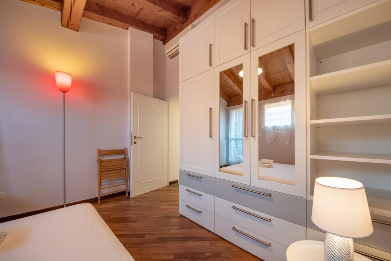 Housmart Tovaglie 9 Int. 6 Apartment Bologna Luaran gambar
